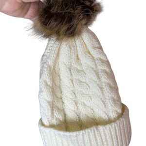 MIXIT Beanie Hat Womens One Size Ivory Cable Knit Faux Fur Pom Pom Winter